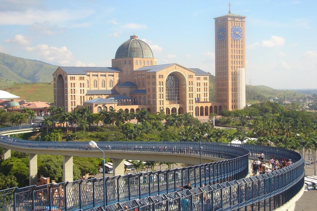 Pousada Soares Aparecida  Luaran gambar